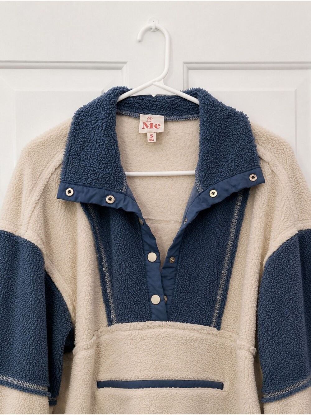 So Me Cream Blue Sherpa Pullover Hoodie Size Small - Picture 5 of 9